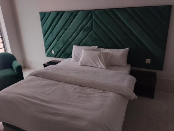 Grand Heights image 12