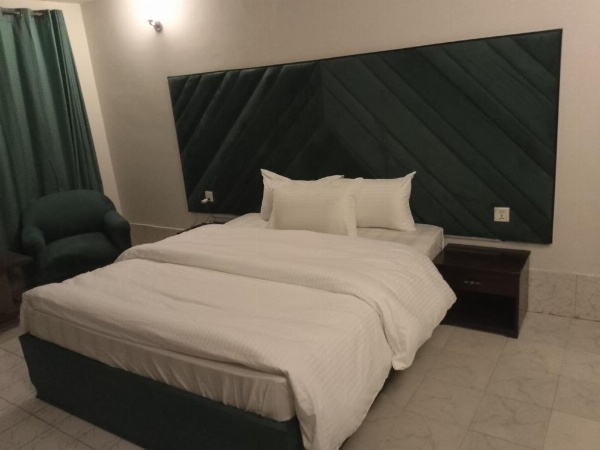 Grand Heights image 17